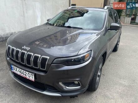 Джип Чероки 2018 в Харькове на Automoto.ua Серый Джип Чероки, объемом двигателя 2.36 л и пробегом 48 тыс. км за 18500 $, фото 1 на Automoto.ua