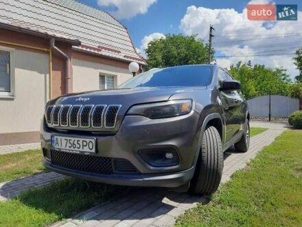 Джип Cherokee 2018 у Києві на Automoto.ua Сірий Джип Cherokee, об'ємом двигуна 2.36 л та пробігом 169 тис. км за 16700 $, фото 1 на Automoto.ua