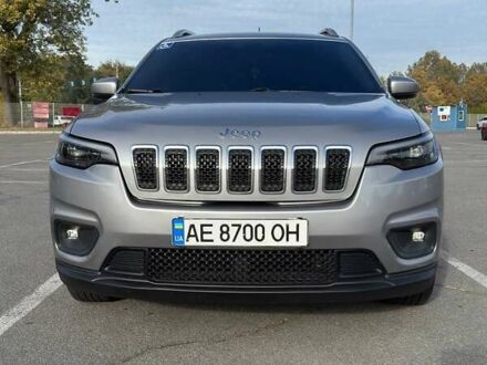 Серый Джип Чероки, объемом двигателя 2.36 л и пробегом 199 тыс. км за 16799 $, фото 1 на Automoto.ua