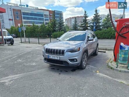Джип Чероки 2018 в Львове на Automoto.ua Серый Джип Чероки, объемом двигателя 2.36 л и пробегом 94 тыс. км за 17400 $, фото 1 на Automoto.ua
