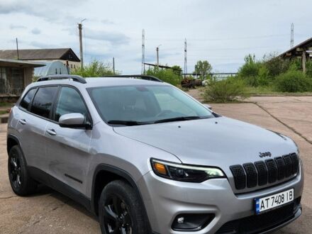 Сірий Джип Cherokee, об'ємом двигуна 2.4 л та пробігом 51 тис. км за 18750 $, фото 1 на Automoto.ua