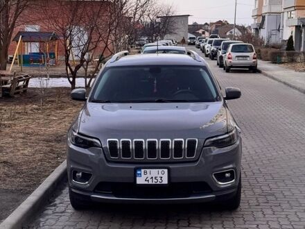 Сірий Джип Cherokee, об'ємом двигуна 2.36 л та пробігом 157 тис. км за 17800 $, фото 1 на Automoto.ua