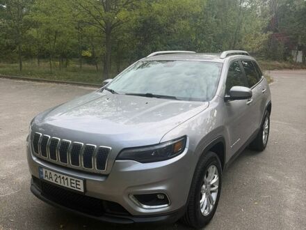 Сірий Джип Cherokee, об'ємом двигуна 3.24 л та пробігом 105 тис. км за 13500 $, фото 1 на Automoto.ua