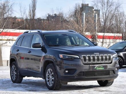 Серый Джип Чероки, объемом двигателя 3.2 л и пробегом 74 тыс. км за 18750 $, фото 1 на Automoto.ua