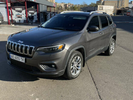 Сірий Джип Cherokee, об'ємом двигуна 2 л та пробігом 73 тис. км за 20000 $, фото 1 на Automoto.ua