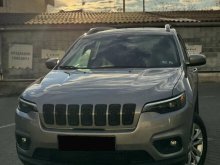 Джип Cherokee 2018 у Вінниці на Automoto.ua Сірий Джип Cherokee, об'ємом двигуна 2.36 л та пробігом 131 тис. км за 14900 $, фото 1 на Automoto.ua
