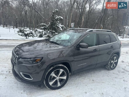 Серый Джип Чероки, объемом двигателя 3.24 л и пробегом 146 тыс. км за 15999 $, фото 1 на Automoto.ua