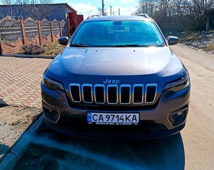 Серый Джип Чероки, объемом двигателя 2.4 л и пробегом 130 тыс. км за 17000 $, фото 1 на Automoto.ua