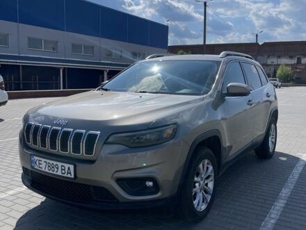 Сірий Джип Cherokee, об'ємом двигуна 3.2 л та пробігом 105 тис. км за 17500 $, фото 1 на Automoto.ua