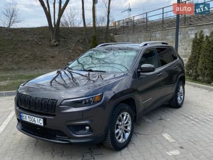 Сірий Джип Cherokee, об'ємом двигуна 2.36 л та пробігом 166 тис. км за 15800 $, фото 1 на Automoto.ua
