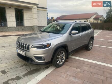 Сірий Джип Cherokee, об'ємом двигуна 2.36 л та пробігом 89 тис. км за 15400 $, фото 1 на Automoto.ua