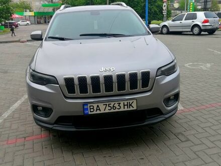 Серый Джип Чероки, объемом двигателя 2.4 л и пробегом 214 тыс. км за 13200 $, фото 1 на Automoto.ua