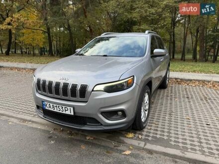 Джип Чероки 2018 в Киеве на Automoto.ua Серый Джип Чероки, объемом двигателя 2.36 л и пробегом 120 тыс. км за 15900 $, фото 1 на Automoto.ua