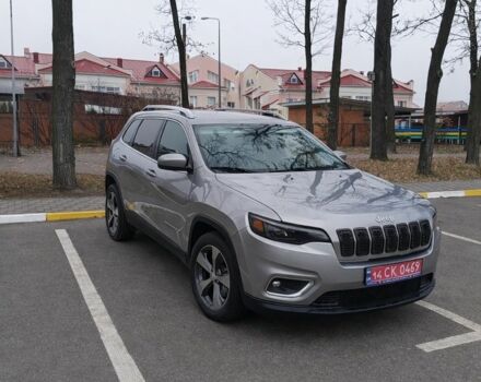 Серый Джип Чероки, объемом двигателя 2.4 л и пробегом 196 тыс. км за 14800 $, фото 1 на Automoto.ua