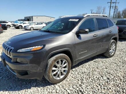 Сірий Джип Cherokee, об'ємом двигуна 2.4 л та пробігом 120 тис. км за 2700 $, фото 1 на Automoto.ua