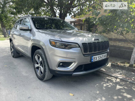 Джип Чероки 2018 в Каменце-Подольском на Automoto.ua Серый Джип Чероки, объемом двигателя 3.2 л и пробегом 101 тыс. км за 15000 $, фото 1 на Automoto.ua