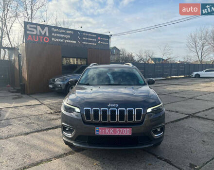 Серый Джип Чероки, объемом двигателя 2.36 л и пробегом 139 тыс. км за 16200 $, фото 1 на Automoto.ua