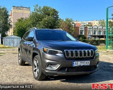 Сірий Джип Cherokee, об'ємом двигуна 3.2 л та пробігом 126 тис. км за 7999 $, фото 1 на Automoto.ua