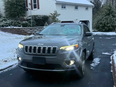 Серый Джип Чероки, объемом двигателя 3.2 л и пробегом 39 тыс. км за 5200 $, фото 1 на Automoto.ua