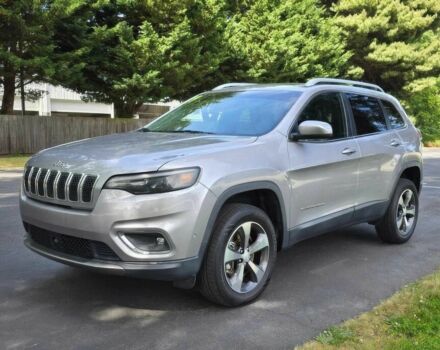 Сірий Джип Cherokee, об'ємом двигуна 2 л та пробігом 60 тис. км за 9000 $, фото 1 на Automoto.ua