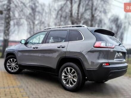 Серый Джип Чероки, объемом двигателя 2.36 л и пробегом 121 тыс. км за 14500 $, фото 1 на Automoto.ua