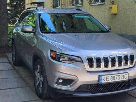 Сірий Джип Cherokee, об'ємом двигуна 2.4 л та пробігом 67 тис. км за 15800 $, фото 1 на Automoto.ua
