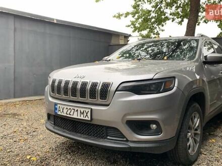 Джип Чероки 2019 в Харькове на Automoto.ua Серый Джип Чероки, объемом двигателя 2 л и пробегом 68 тыс. км за 16500 $, фото 1 на Automoto.ua