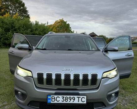 Сірий Джип Cherokee, об'ємом двигуна 2.36 л та пробігом 120 тис. км за 16500 $, фото 1 на Automoto.ua