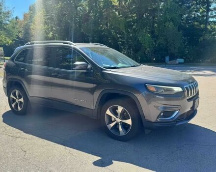 Серый Джип Чероки, объемом двигателя 3.2 л и пробегом 33 тыс. км за 12800 $, фото 1 на Automoto.ua