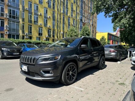 Серый Джип Чероки, объемом двигателя 3.2 л и пробегом 75 тыс. км за 18858 $, фото 1 на Automoto.ua