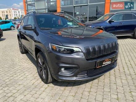 Сірий Джип Cherokee, об'ємом двигуна 3.2 л та пробігом 129 тис. км за 18900 $, фото 1 на Automoto.ua