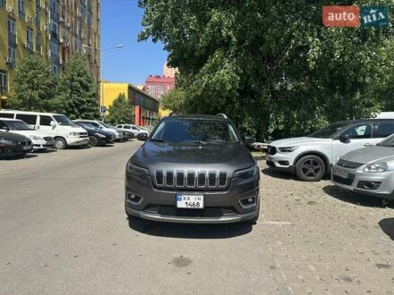 Джип Чероки 2019 в Киеве на Automoto.ua Серый Джип Чероки, объемом двигателя 3.24 л и пробегом 56 тыс. км за 19750 $, фото 1 на Automoto.ua