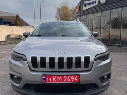 Серый Джип Чероки, объемом двигателя 2.4 л и пробегом 220 тыс. км за 15999 $, фото 1 на Automoto.ua