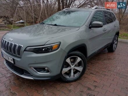 Серый Джип Чероки, объемом двигателя 2.4 л и пробегом 111 тыс. км за 17300 $, фото 1 на Automoto.ua