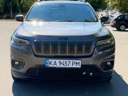 Сірий Джип Cherokee, об'ємом двигуна 2.36 л та пробігом 110 тис. км за 18000 $, фото 1 на Automoto.ua