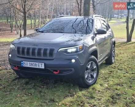 Серый Джип Чероки, объемом двигателя 3.24 л и пробегом 97 тыс. км за 21800 $, фото 1 на Automoto.ua