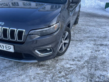 Сірий Джип Cherokee, об'ємом двигуна 2.36 л та пробігом 117 тис. км за 20000 $, фото 1 на Automoto.ua