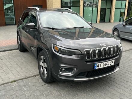 Сірий Джип Cherokee, об'ємом двигуна 0 л та пробігом 102 тис. км за 16130 $, фото 1 на Automoto.ua