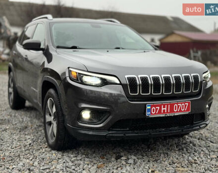 Серый Джип Чероки, объемом двигателя 3.2 л и пробегом 132 тыс. км за 17350 $, фото 1 на Automoto.ua