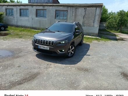 Джип Чероки 2019 в Конотопе на Automoto.ua Серый Джип Чероки, объемом двигателя 2.4 л и пробегом 98 тыс. км за 18999 $, фото 1 на Automoto.ua