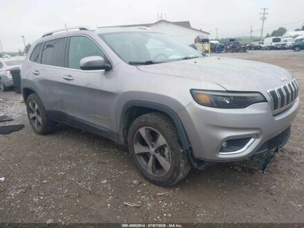 Сірий Джип Cherokee, об'ємом двигуна 3.2 л та пробігом 145 тис. км за 11828 $, фото 1 на Automoto.ua