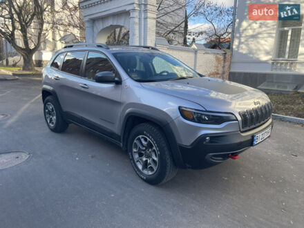 Сірий Джип Cherokee, об'ємом двигуна 3.24 л та пробігом 54 тис. км за 22800 $, фото 1 на Automoto.ua