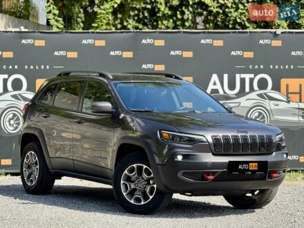 Сірий Джип Cherokee, об'ємом двигуна 3.24 л та пробігом 81 тис. км за 19500 $, фото 1 на Automoto.ua