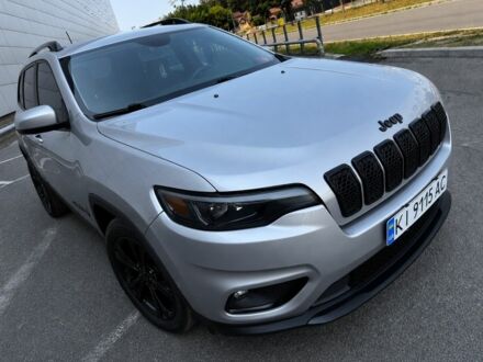 Сірий Джип Cherokee, об'ємом двигуна 2.4 л та пробігом 83 тис. км за 16882 $, фото 1 на Automoto.ua