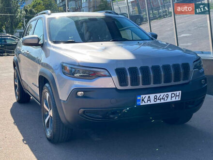 Джип Чероки 2020 в Киеве на Automoto.ua Серый Джип Чероки, объемом двигателя 3.2 л и пробегом 72 тыс. км за 23900 $, фото 1 на Automoto.ua