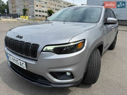 Сірий Джип Cherokee, об'ємом двигуна 2.36 л та пробігом 81 тис. км за 18200 $, фото 1 на Automoto.ua
