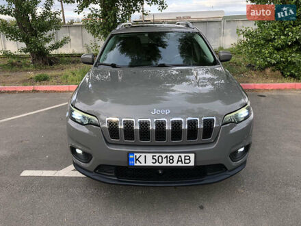 Сірий Джип Cherokee, об'ємом двигуна 3.24 л та пробігом 73 тис. км за 22999 $, фото 1 на Automoto.ua