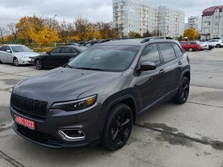 Джип Чероки 2020 в Нетешине на Automoto.ua Серый Джип Чероки, объемом двигателя 0 л и пробегом 113 тыс. км за 15000 $, фото 1 на Automoto.ua