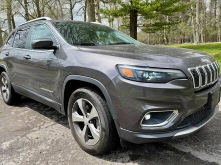 Джип Cherokee 2020 у Мукачеве на Automoto.ua Сірий Джип Cherokee, об'ємом двигуна 2 л та пробігом 32 тис. км за 10500 $, фото 1 на Automoto.ua