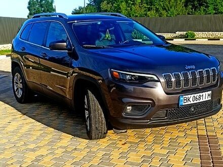 Сірий Джип Cherokee, об'ємом двигуна 3.2 л та пробігом 131 тис. км за 22000 $, фото 1 на Automoto.ua
